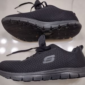 Skechers Slip Resistant Women's Shoes.